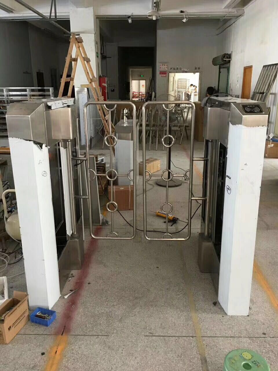 伊金霍洛旗防跨越摆闸